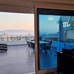 Pirro Luxury Apartman