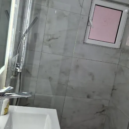 Apartament Pirro Luxury