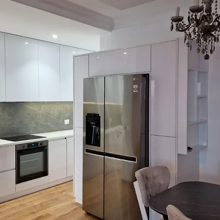 Apartament Pirro Luxury *