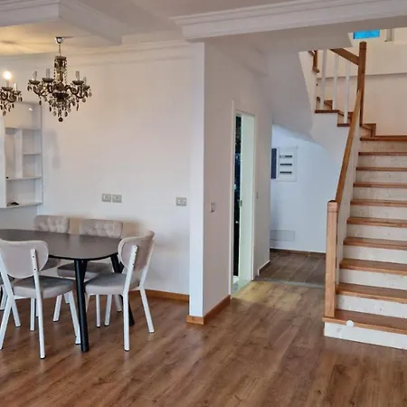 Apartament Pirro Luxury *